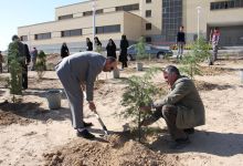 گزارش تصویری مراسم روز درخت کاری و تقدیر از نیروهای باغبانی دانشگاه